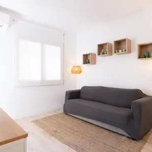 Apartament Nuevo Con Encanto En Sagrada Familia, Barcelona